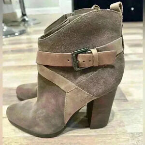 Guess Ankle Boots Sz. 8.5M